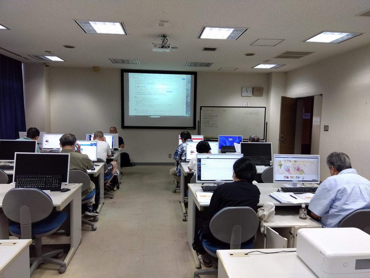 今日はWordPressの体験会に参加しています。